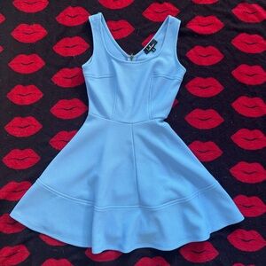 Lulu’s periwinkle blue sleeveless scoop neck dress S